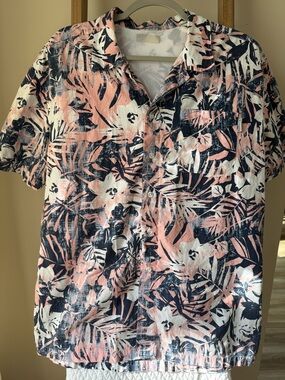 Tropical Short Sleeve Button-Up Shirt in Pink, Navy & White